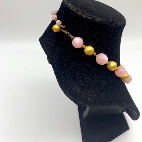 1930s Vintage Pink and Gold Beaded Necklace and Earring Set - Choker Length - Picture 6 of 7